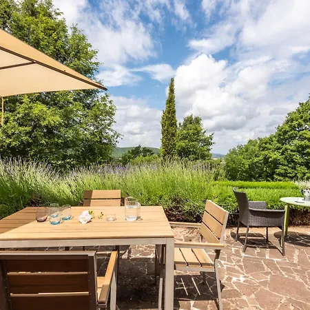 Cignella Garden In Tuscany Szálloda